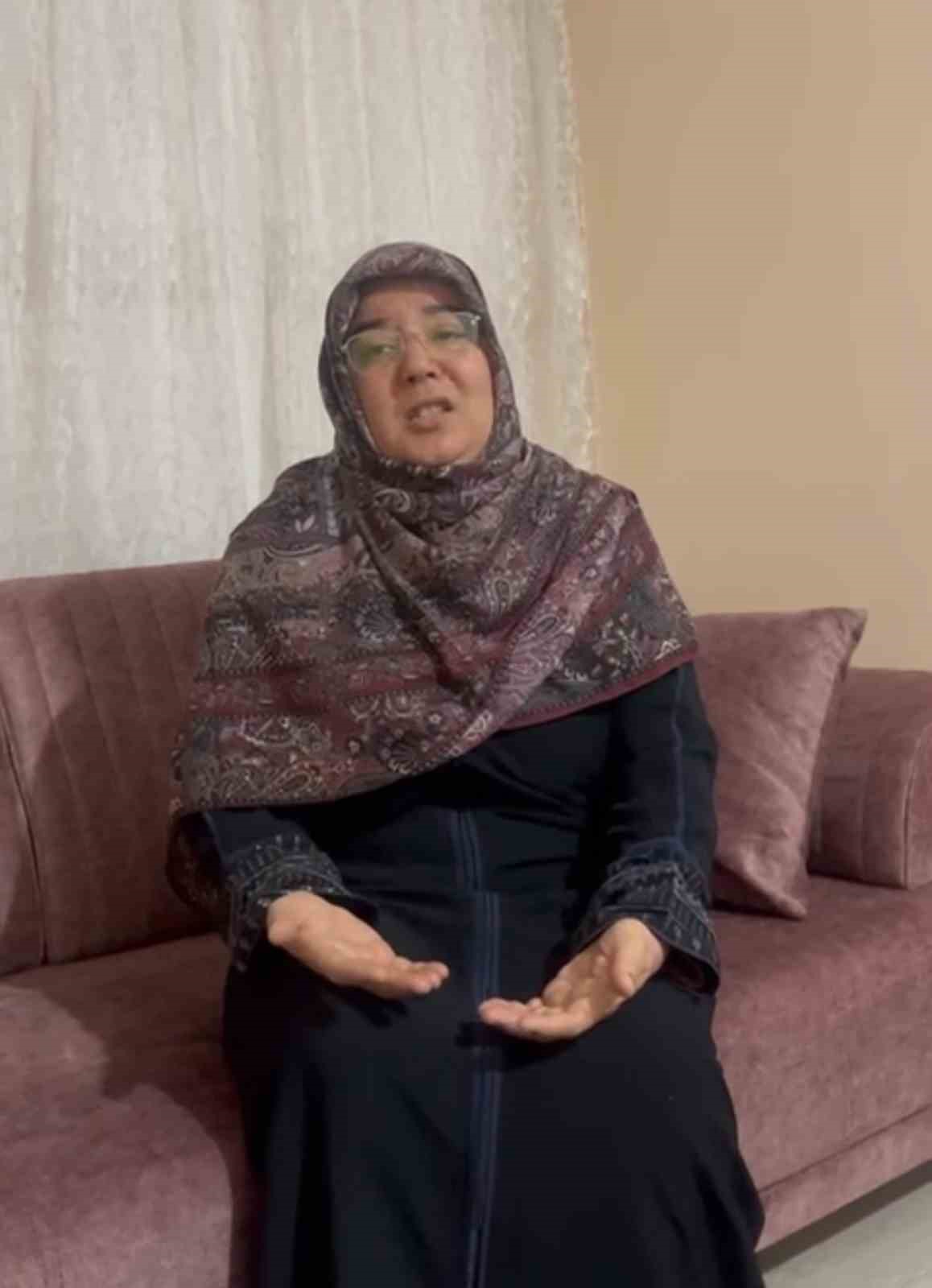 kuran kursunu yerle bir edip kuran i kerimlere zarar verdiler 3