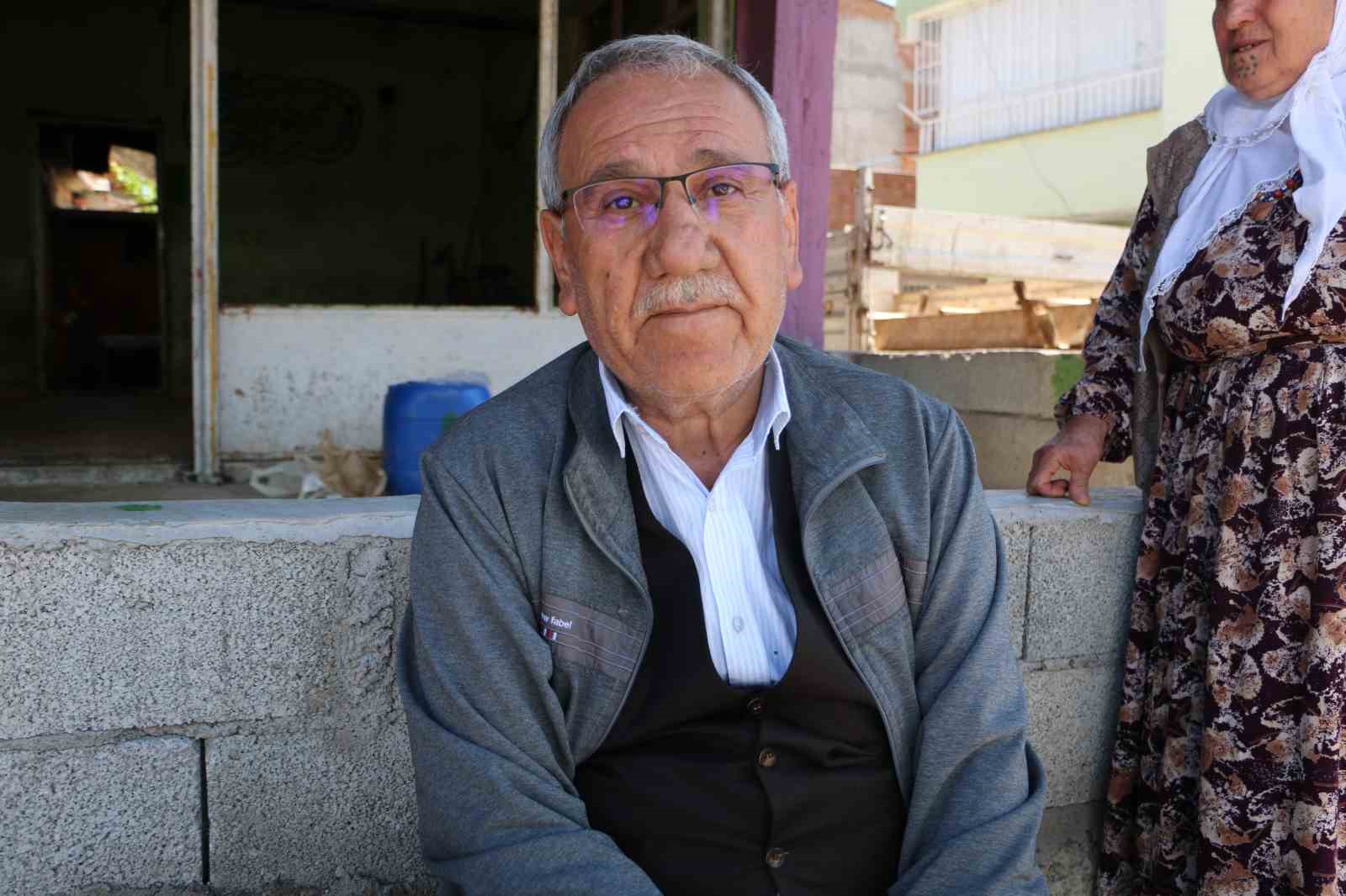 Kurban pazarında sessizlik: Satıcılar son günleri bekliyor 6 kurban pazarinda sessizlik saticilar son gunleri bekliyor 2 tu2HuGUL