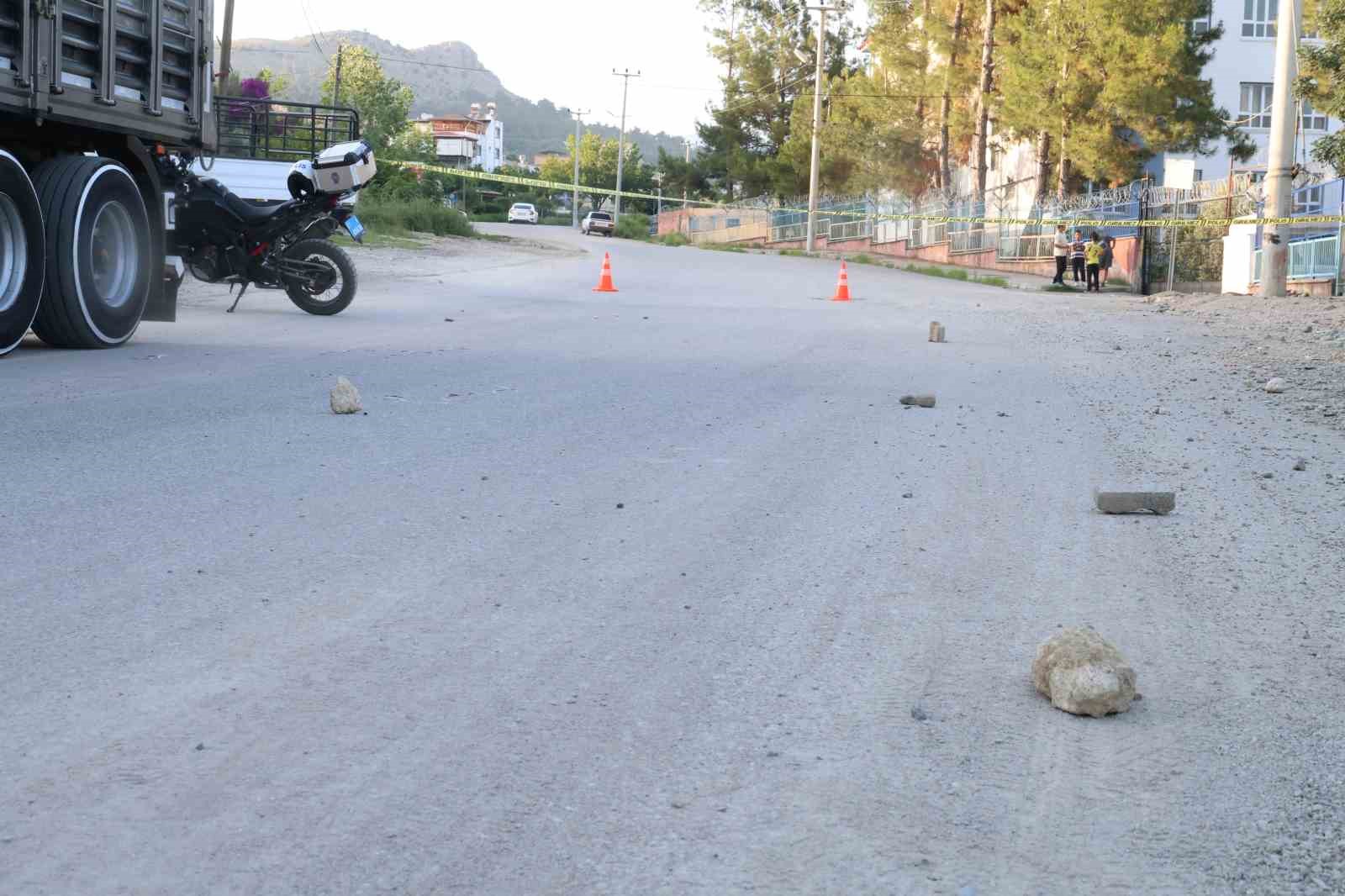 kurban pazarindaki tartisma silahli kavgaya donustu 3 yarali 5 h6DghUZF