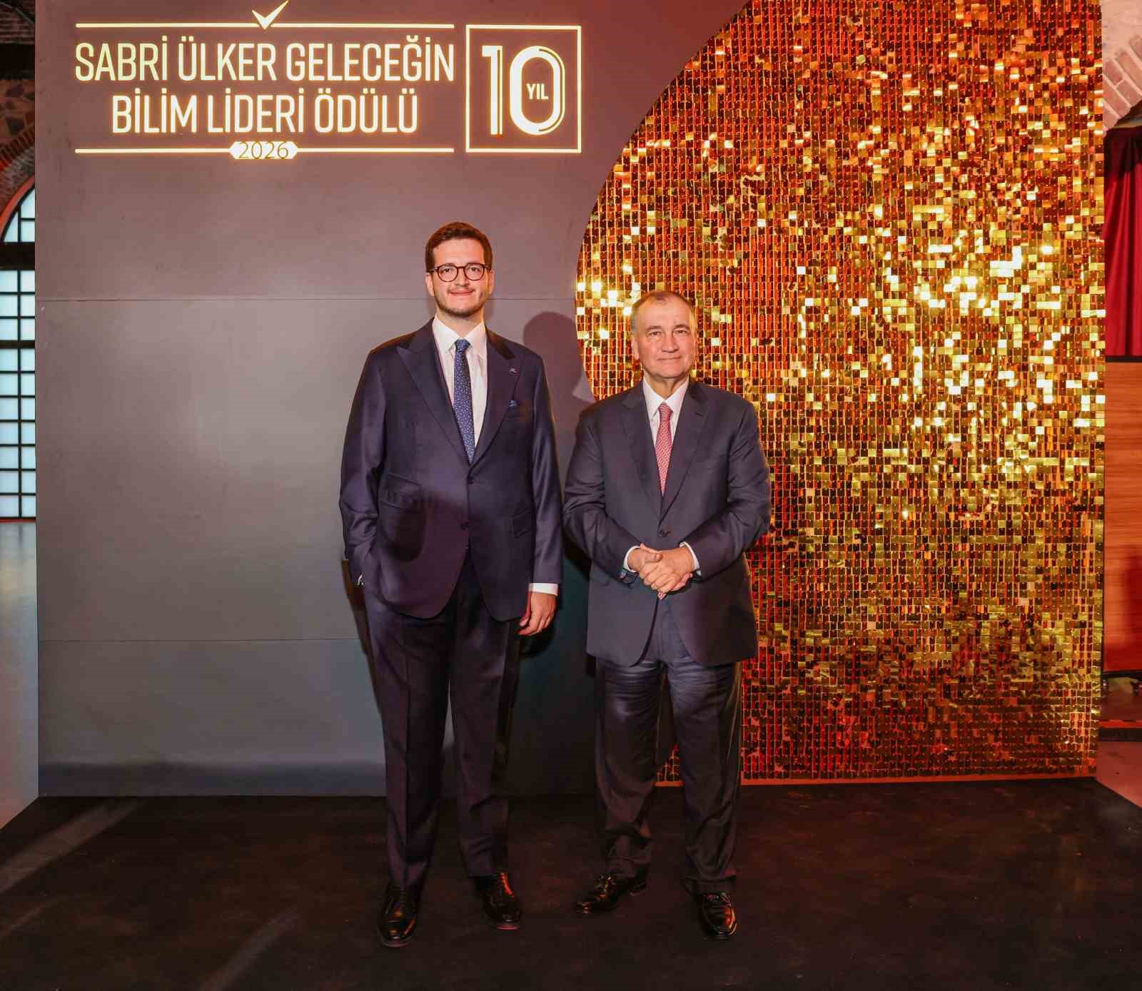 kuresellesen sabri ulker gelecegin bilim lideri odulunun 10uncusu siliye uzandi 5