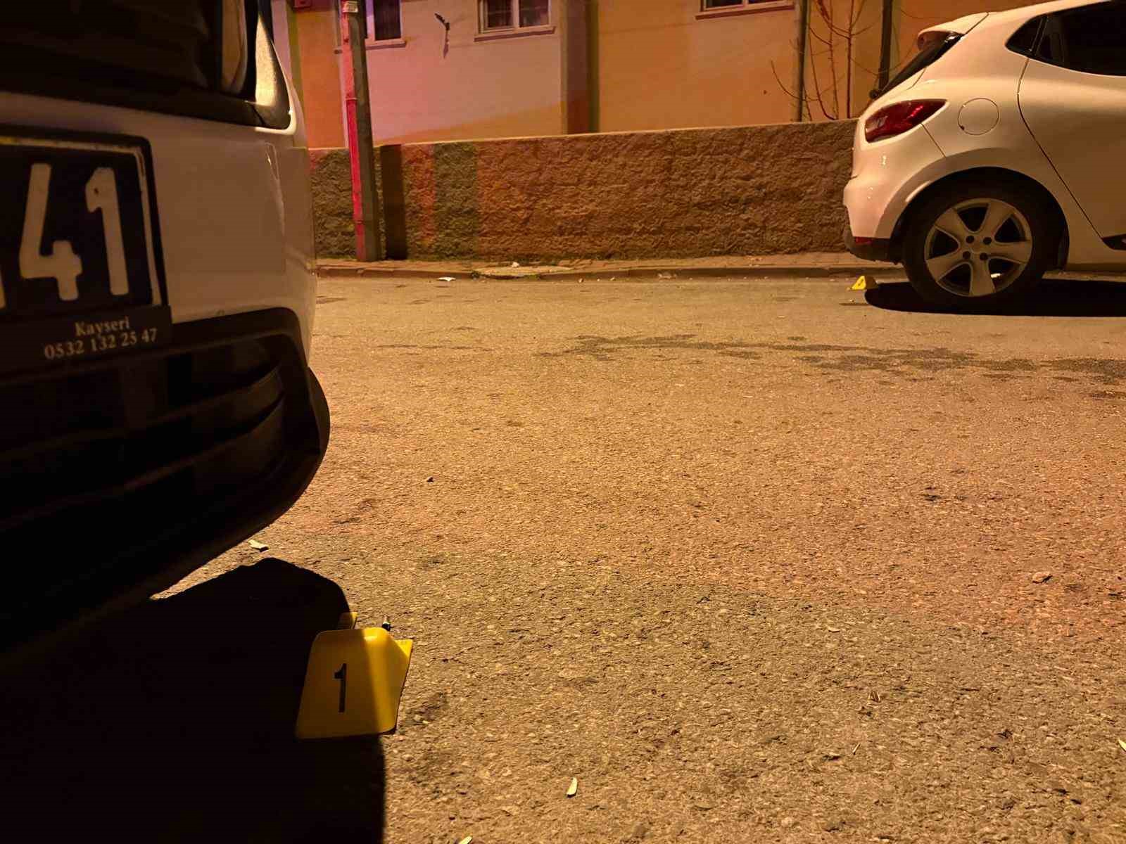 Kurşunlanan evde anne-oğul yaralandı 6 kursunlanan evde anne ogul yaralandi 2 nINKc3Gy
