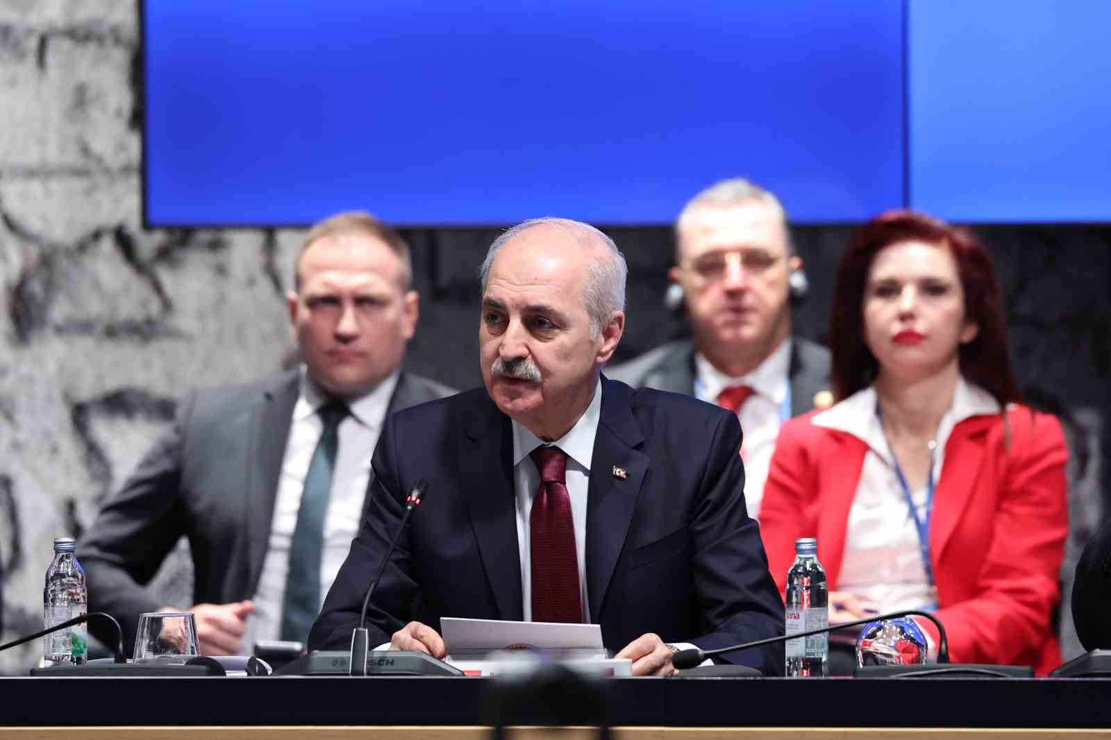 Kurtulmuş: "Orta Doğu’da yaşanan insani trajedi karşısında kayıtsız kalmamız mümkün değildir" 7 kurtulmus orta doguda yasanan insani trajedi karsisinda kayitsiz kalmamiz mumkun degildir 3 gRyugpVw
