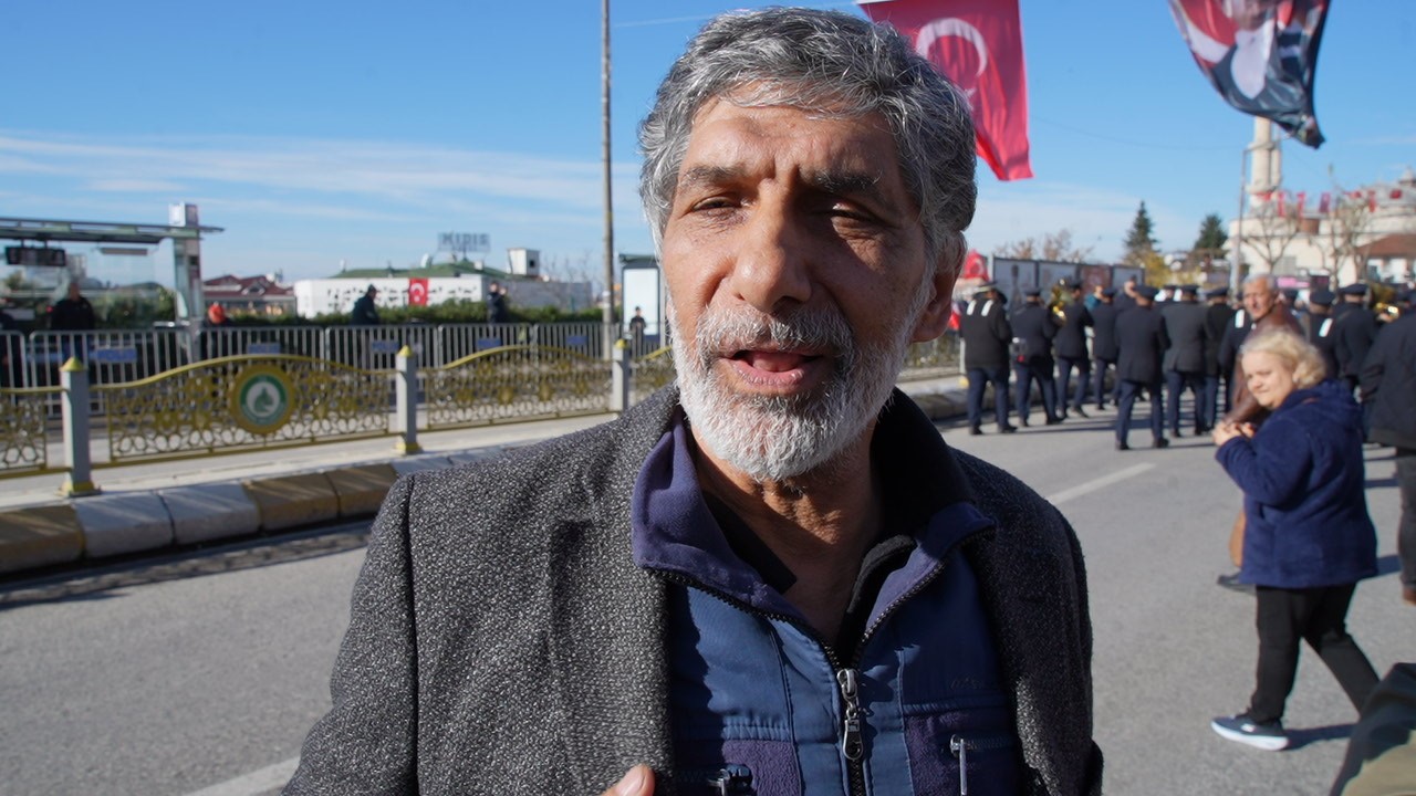 kurtulus gununde yag izdihami ezilme tehlikesi gecirdiler 4 WseWGufs