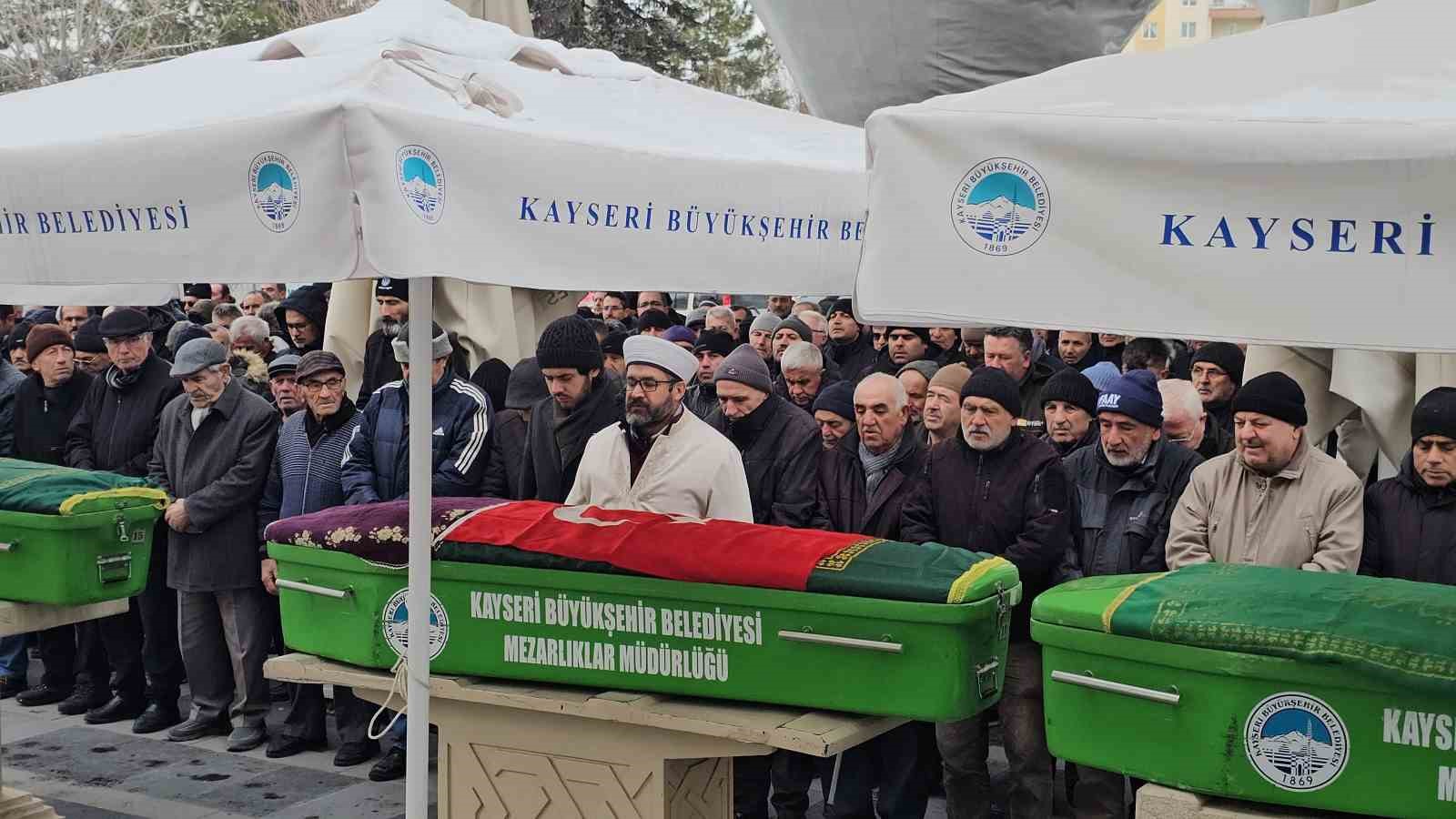 kurtulus savasi gazisinin kizi 102 yasinda hayatini kaybetti 0 wqUuV7hp