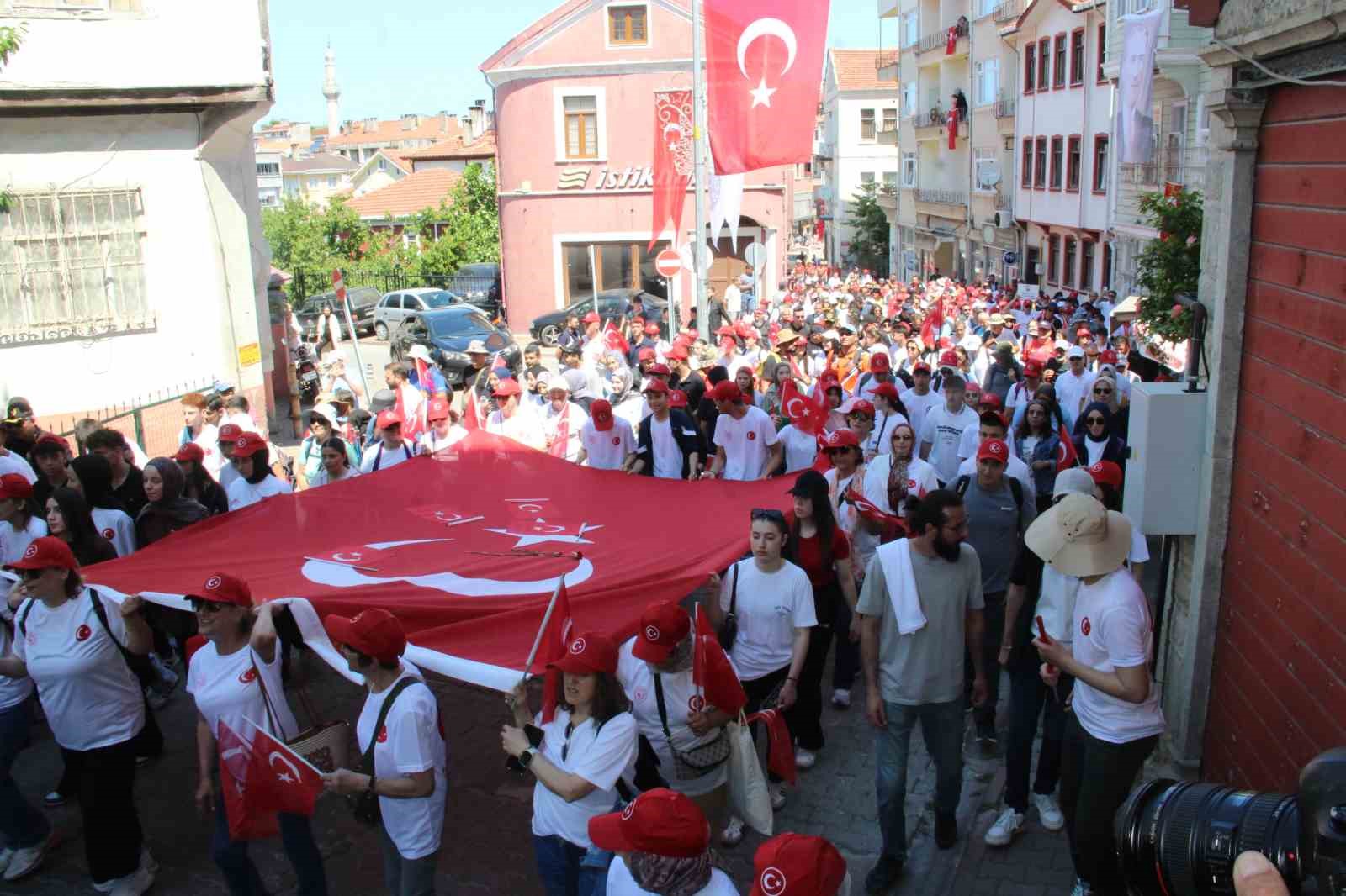 Kurtuluş Savaşı ruhunu, 95 kilometrelik İstiklal Yolu yürüyüşüyle yaşatacaklar 4 kurtulus savasi ruhunu 95 kilometrelik istiklal yolu yuruyusuyle yasatacaklar 0 U7Lu7W83