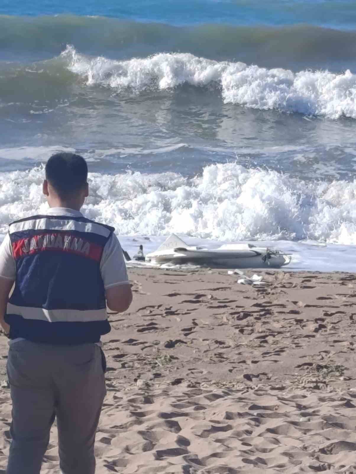 Kurucaşile’de plajda silahlı insansız hava aracı bulundu 4 kurucasilede plajda silahli insansiz hava araci bulundu 0 dtemTyHm