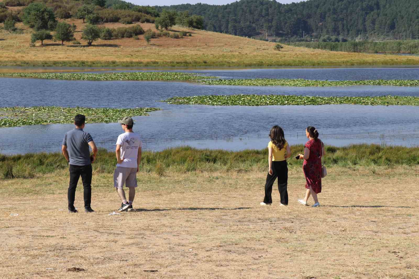 Kuruma noktasına gelen Süleymanlı Yayla Gölü yeniden hayat buldu 6 kuruma noktasina gelen suleymanli yayla golu yeniden hayat buldu 2 DelE4u2q