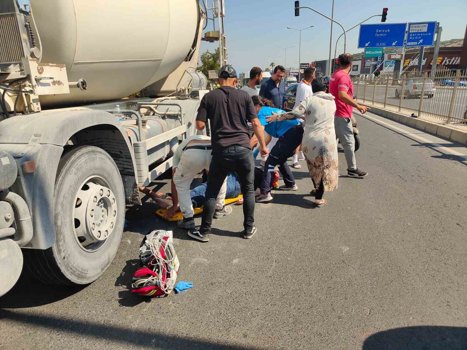 Kuşadası’nda beton mikserinin çarptığı yaya hayatını kaybetti 4 kusadasinda beton mikserinin carptigi yaya hayatini kaybetti 0 KSdV4pei