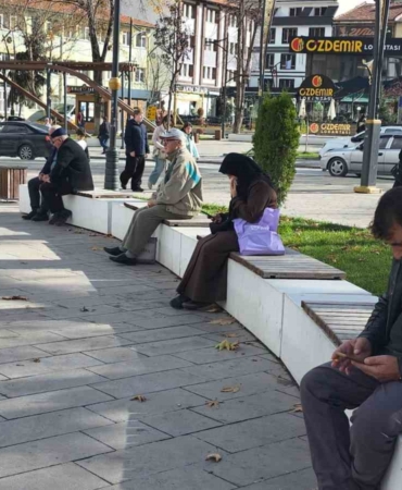 kutahya-turkiyenin-en-mutlu-besinci-sehri-D1OVDl3y.jpg