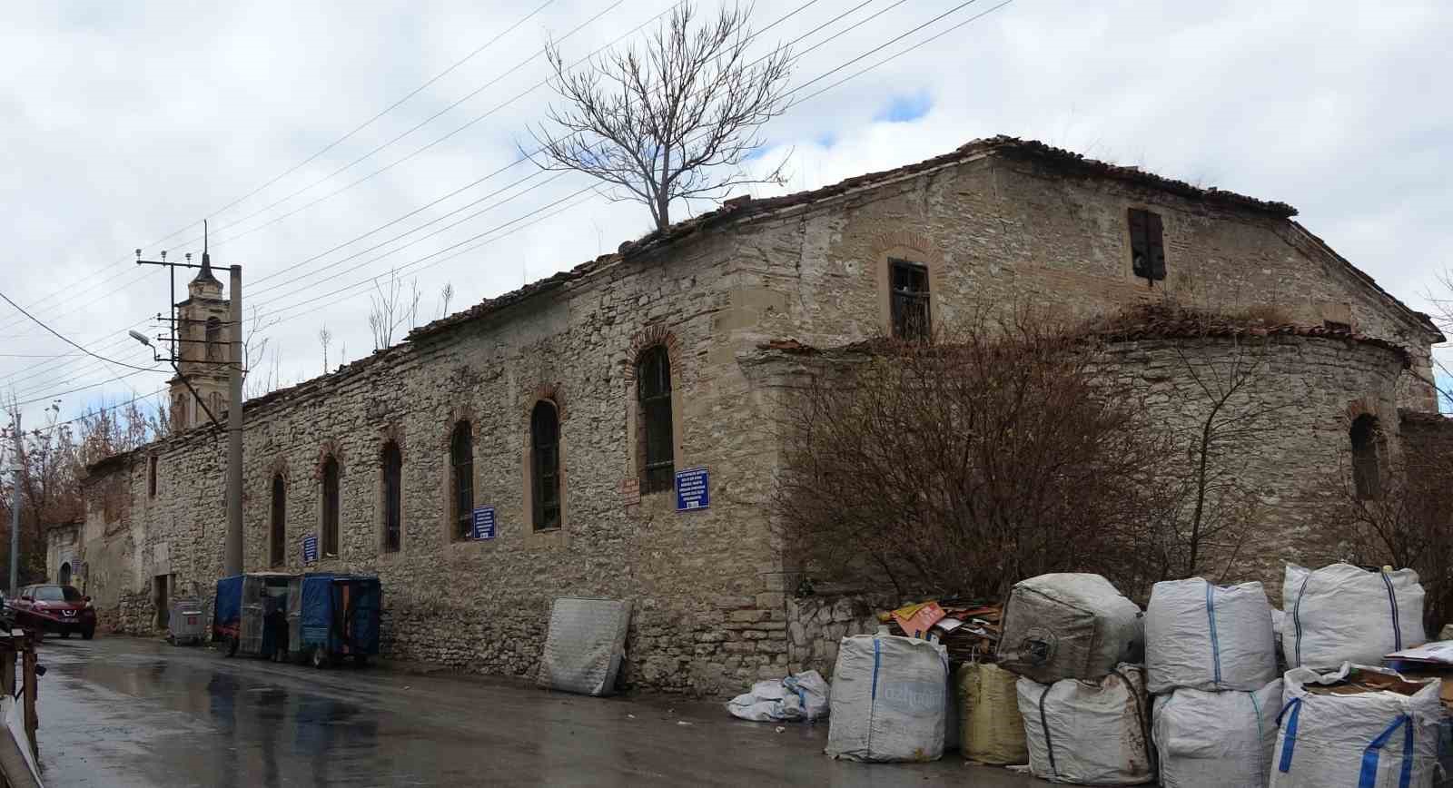 kutahya valisi isindan kilise restorasyonu aciklamasi tarihi bir degeri sehrimize kazandiracagiz 0