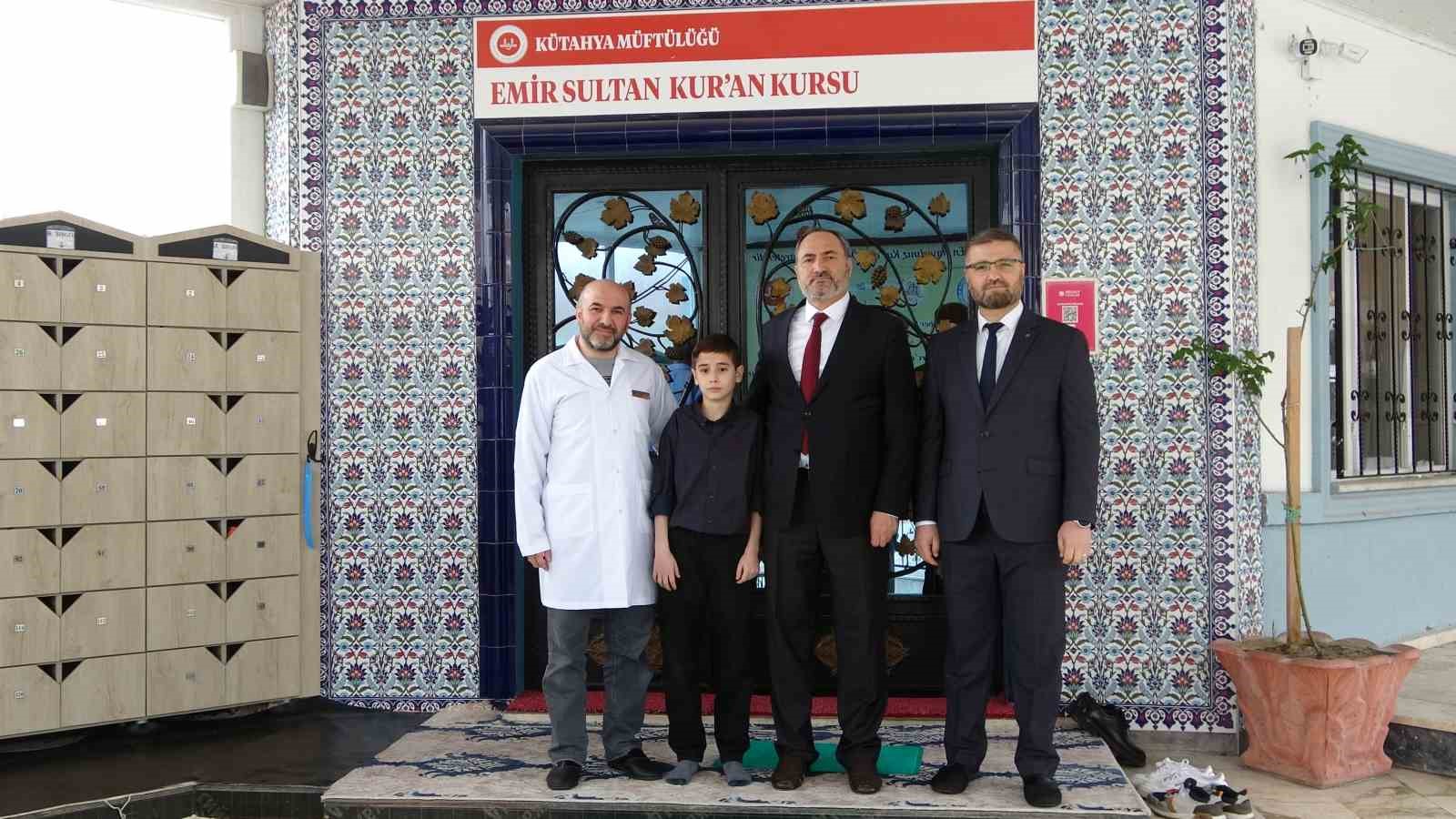 kutahyada 11 yasindaki omer sabri 8 ayda hafiz oldu 10 whMbpU8e