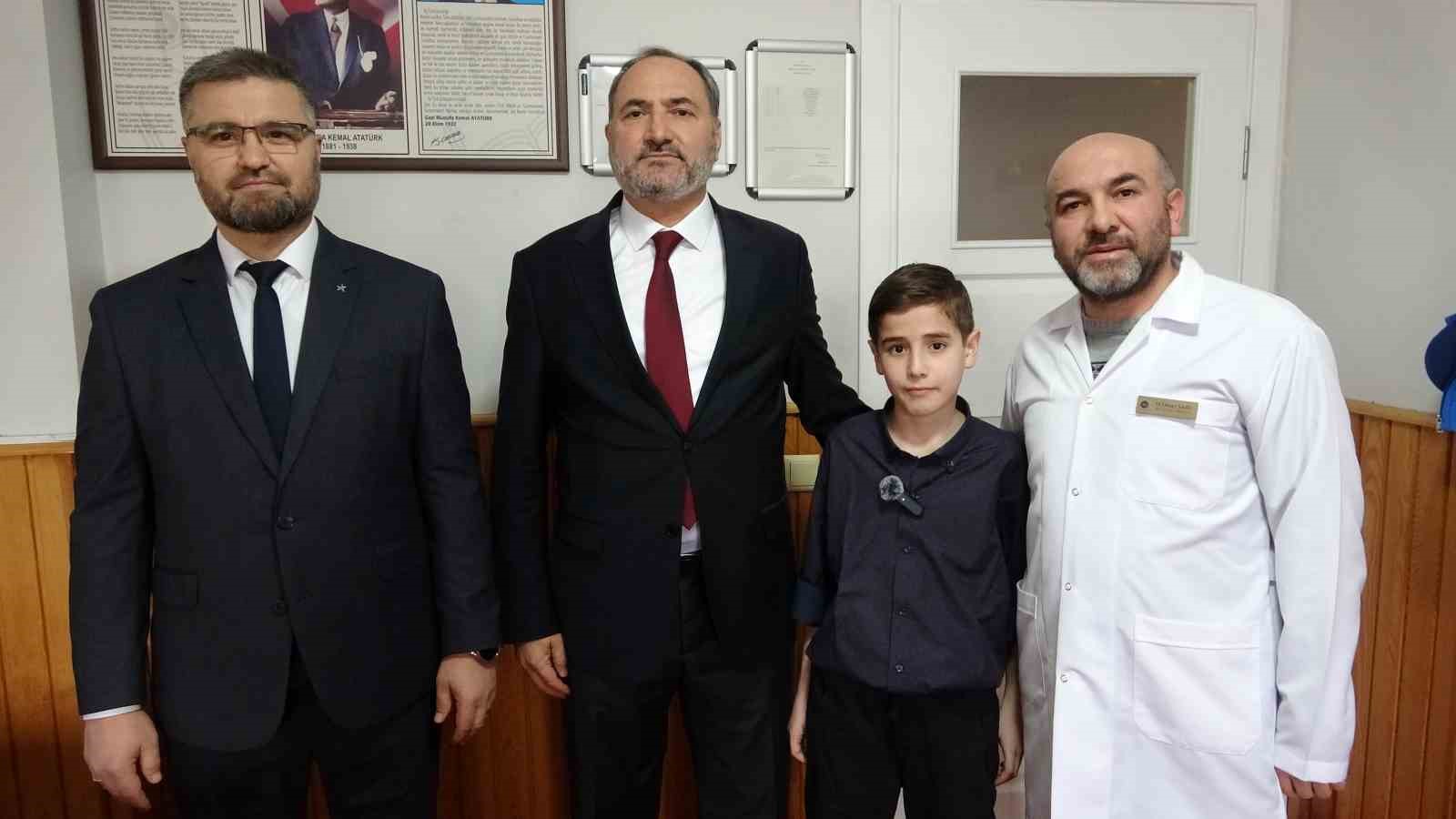 kutahyada 11 yasindaki omer sabri 8 ayda hafiz oldu 7 C1M9nEvz