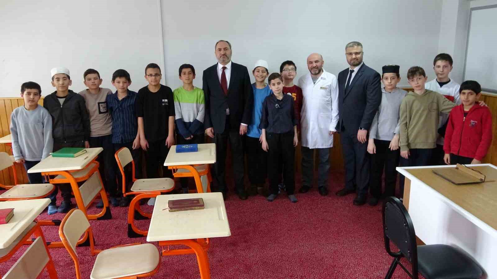 kutahyada 11 yasindaki omer sabri 8 ayda hafiz oldu 8 G7vY2vOC