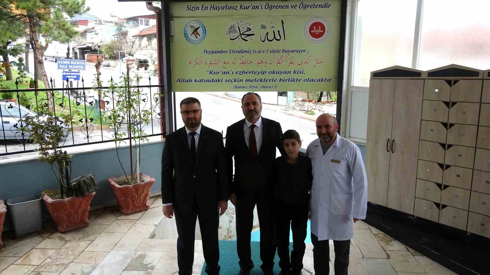 kutahyada 11 yasindaki omer sabri 8 ayda hafiz oldu 9