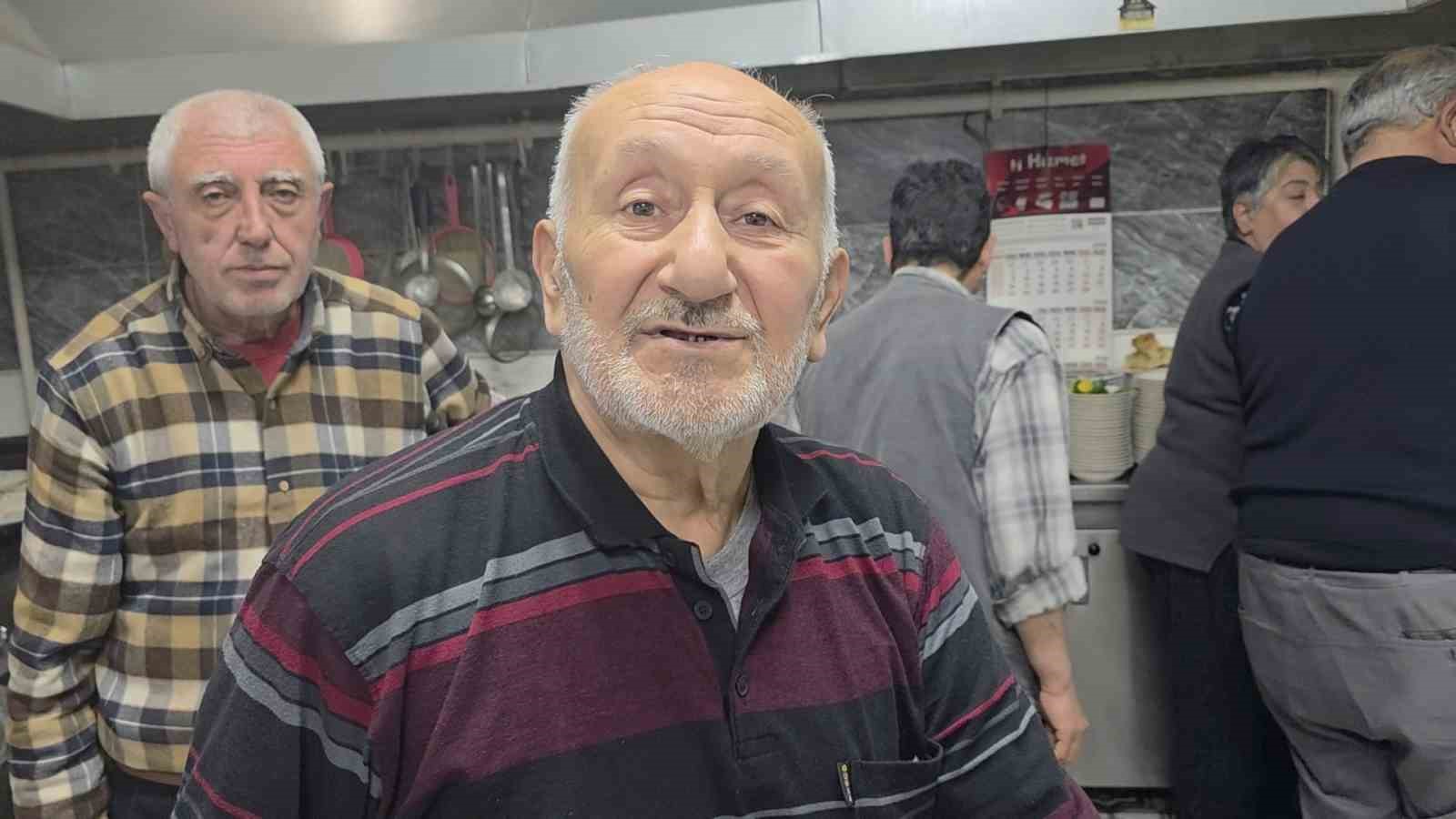 kutahyada 45 yillik askida iftar gelenegi 3 yKXCpa6n