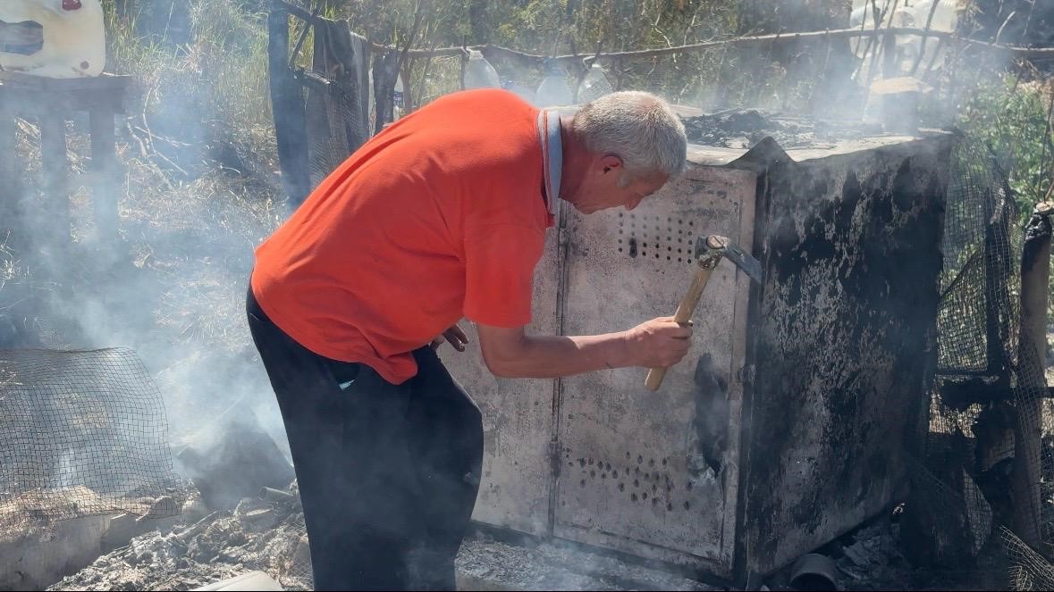 Kütahya’da alevler 11 paçalı güvercini telef etti 7 kutahyada alevler 11 pacali guvercini telef etti 3 fRpHGDIL