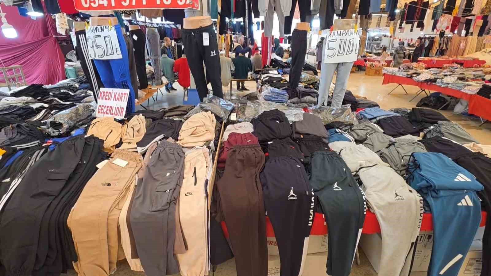 kutahyada bayram pazari hareketliligi basladi 1