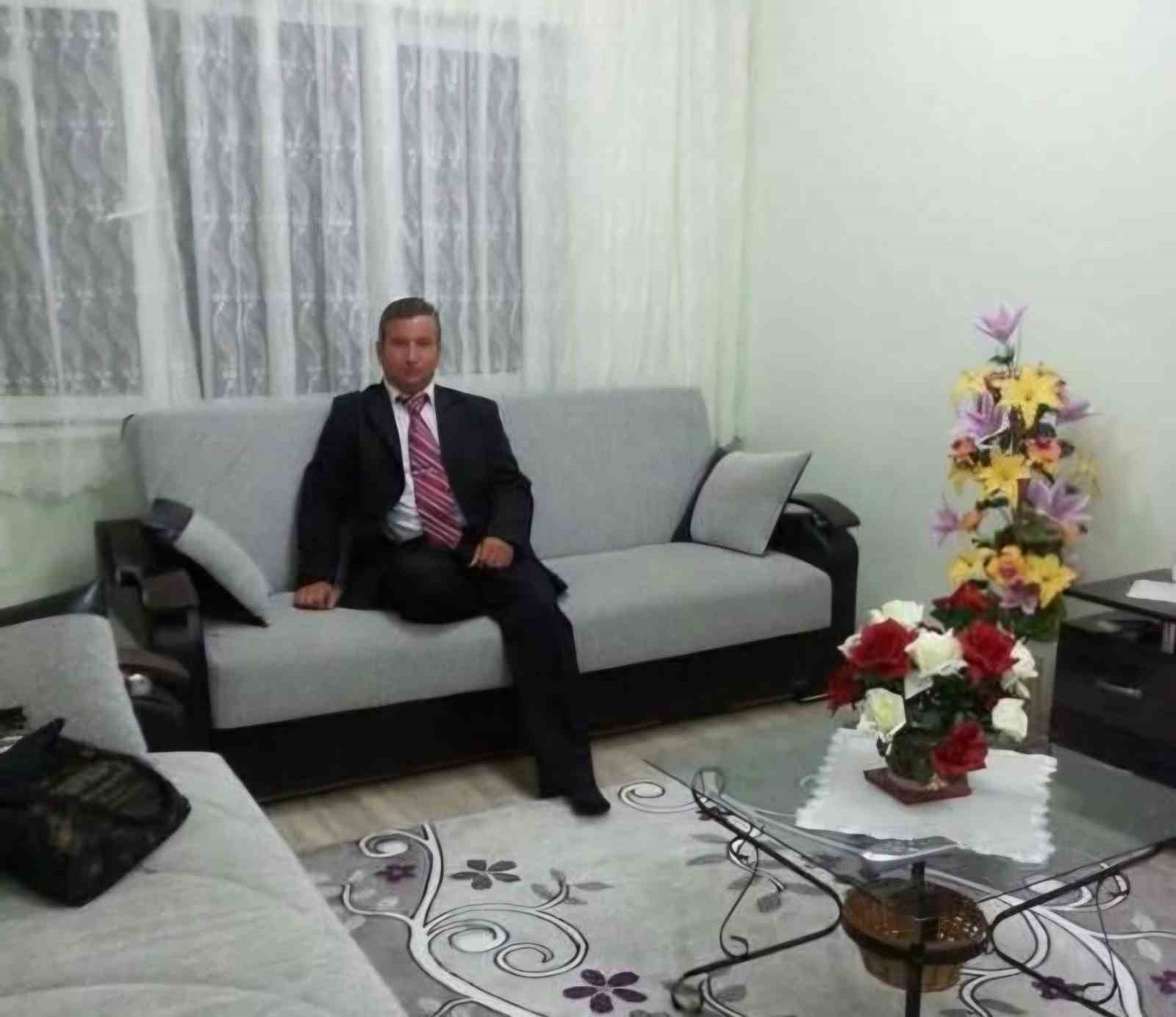 Kütahya’da devrilen traktörün altında kalan çiftçi hayatını kaybetti 4 kutahyada devrilen traktorun altinda kalan ciftci hayatini kaybetti 0 4pQ7R4fU