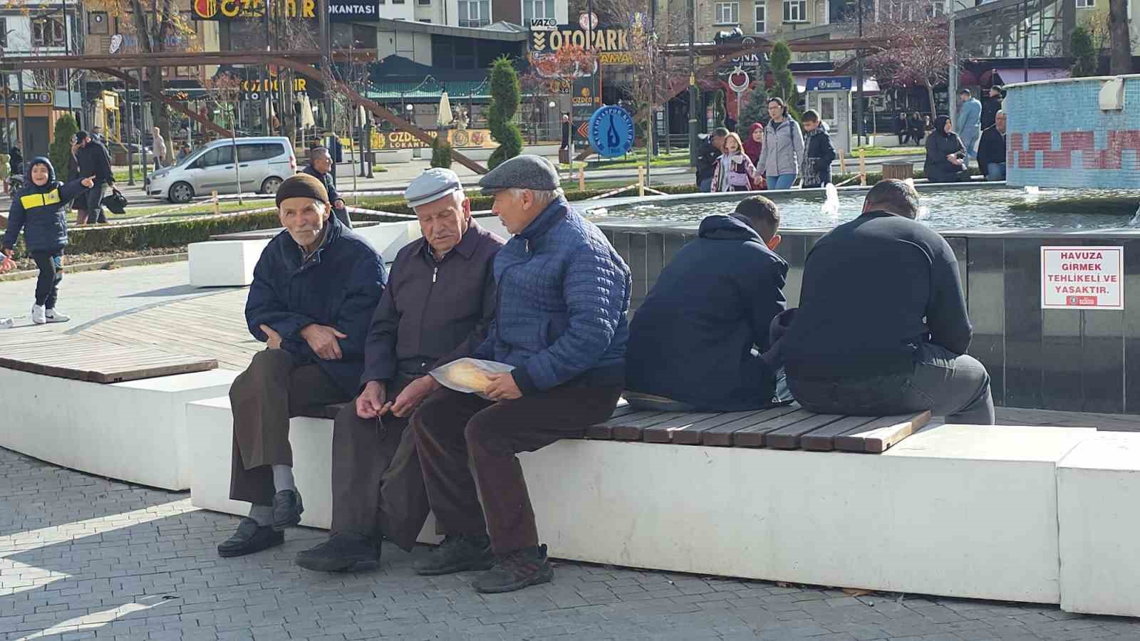 kutahyada emekli sayisi aktif calisanlari gecti 3
