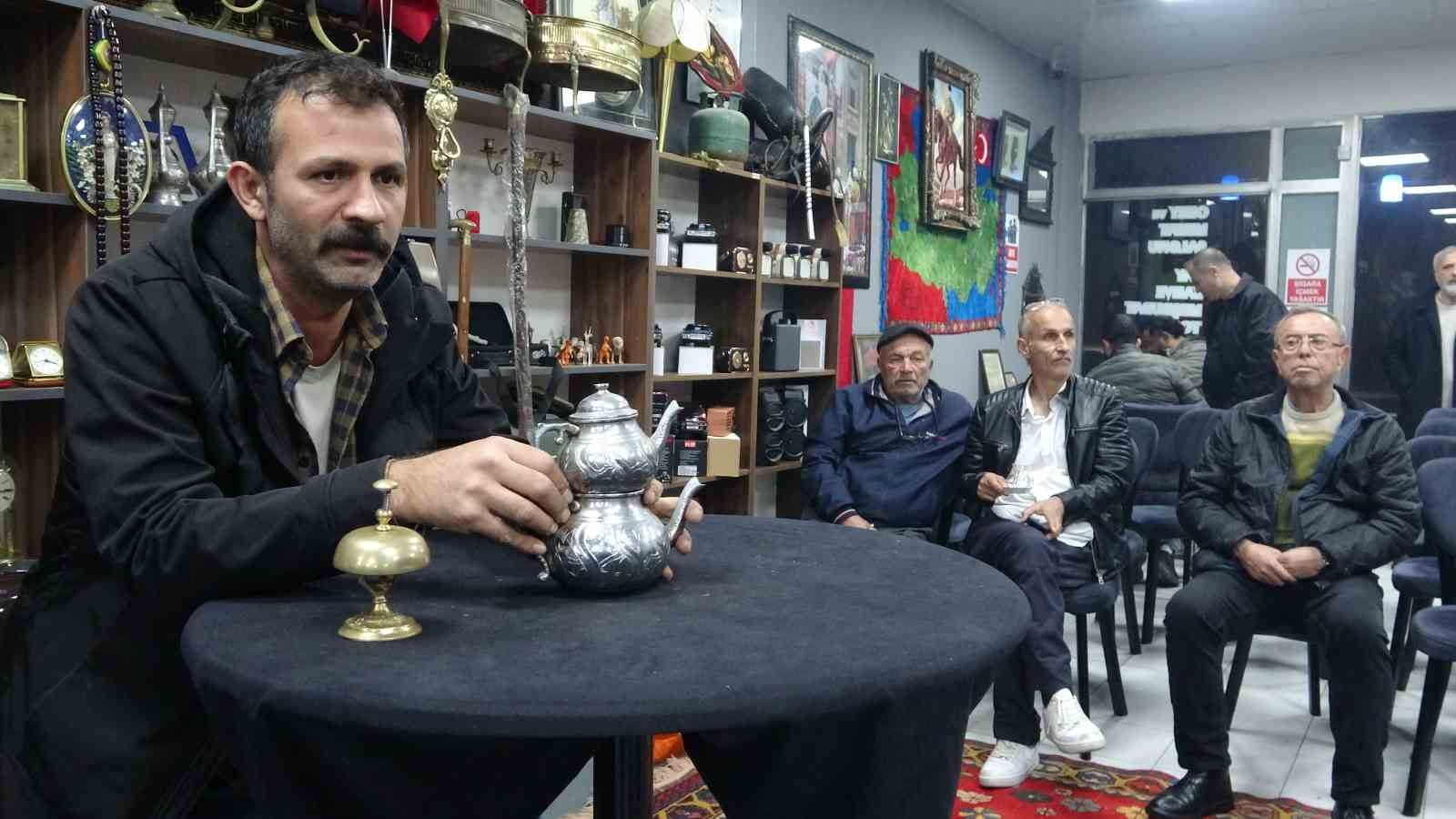 kutahyada haftada 3 gun antika mezati duzenleniyor 1 NlLv683d