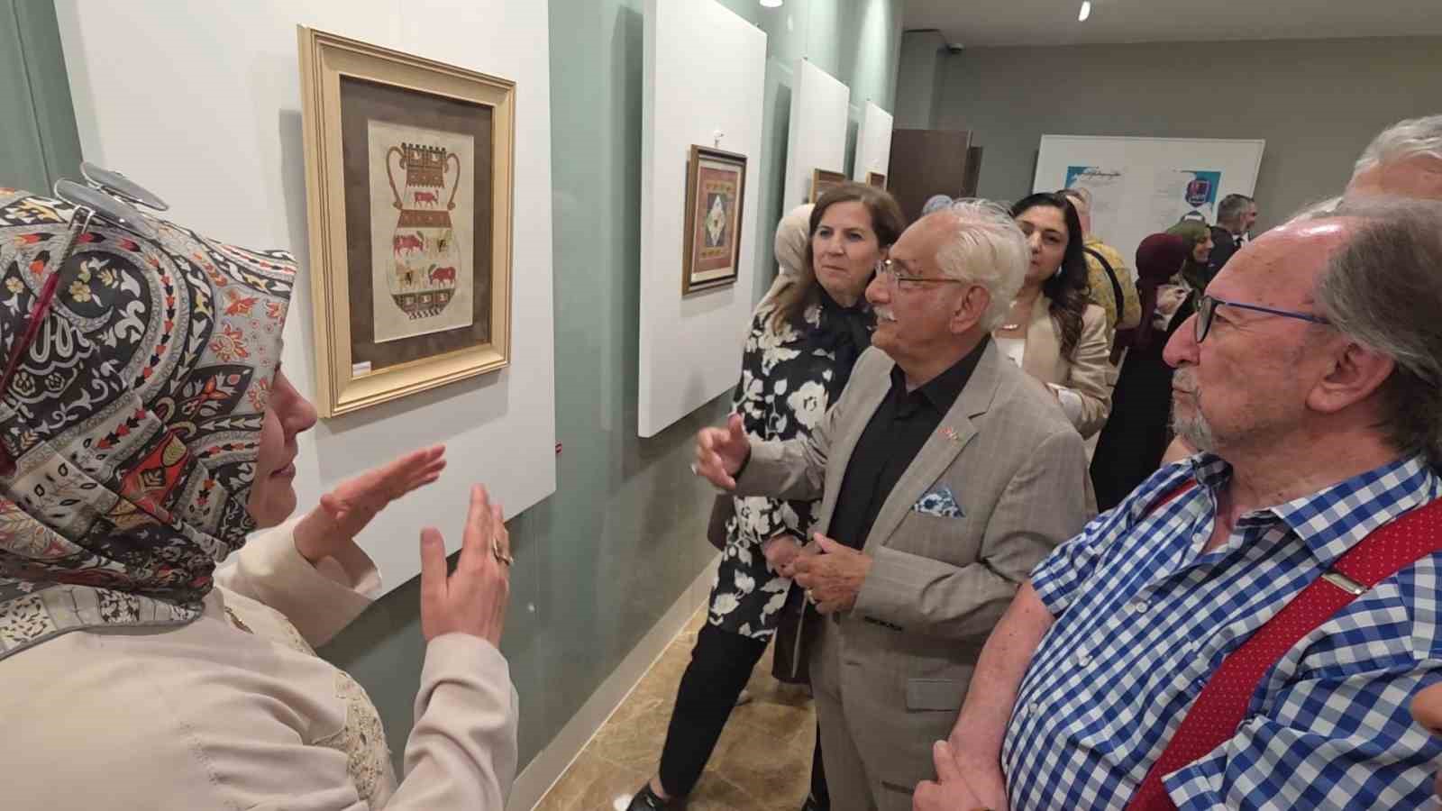 kutahyada tarih ve sanat bulustu koklerden gelen motiflerin zarafeti sergisi ziyarete acildi 2