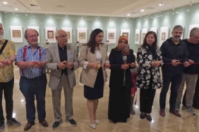 kutahyada-tarih-ve-sanat-bulustu-koklerden-gelen-motiflerin-zarafeti-sergisi-ziyarete-acildi-mFMTdTVR.jpg