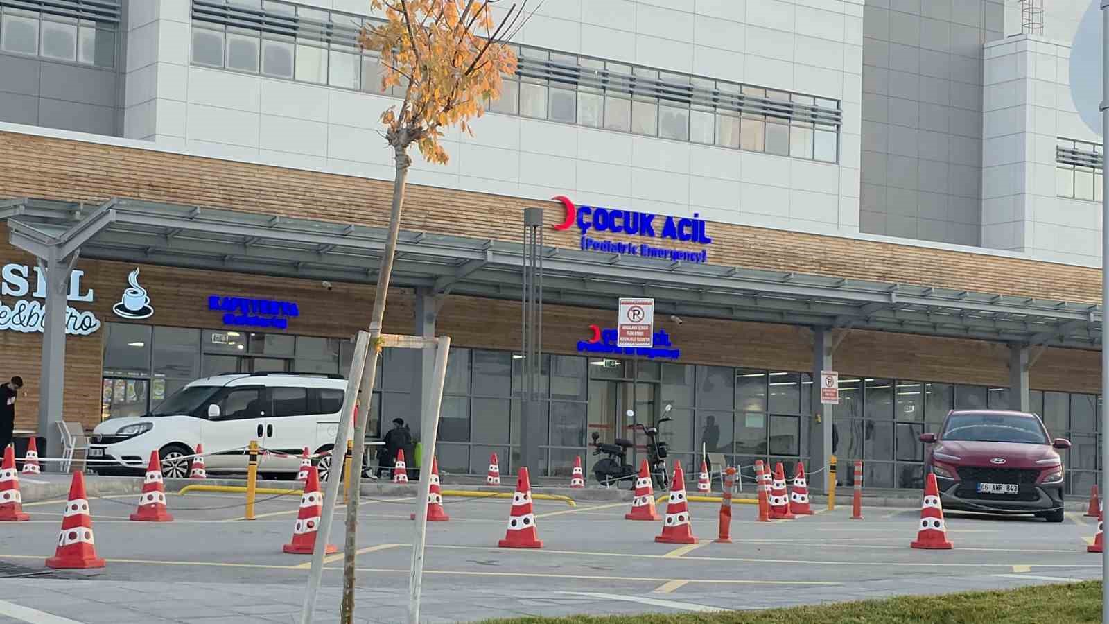 kutahyada yeni dogan bebegini havalandirma bosluguna atti 2 76nUspPR