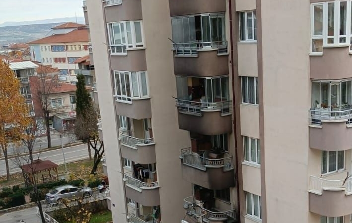 kutahyadaki-yanginda-agir-yaralanan-kadin-hayatini-kaybetti-N8CT6QrJ.jpg