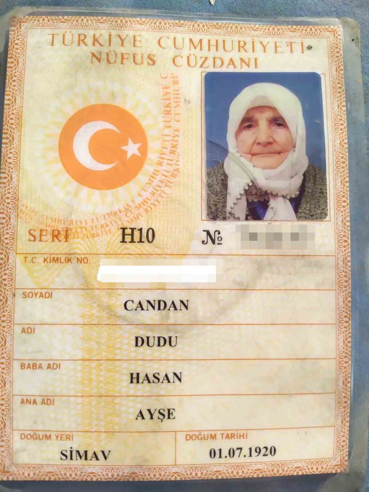 Kütahya’nın asırlık çınarı Dudu Teyze, iki devri birden yaşadı 6 kutahyanin asirlik cinari dudu teyze iki devri birden yasadi 2 AU2H6yHc