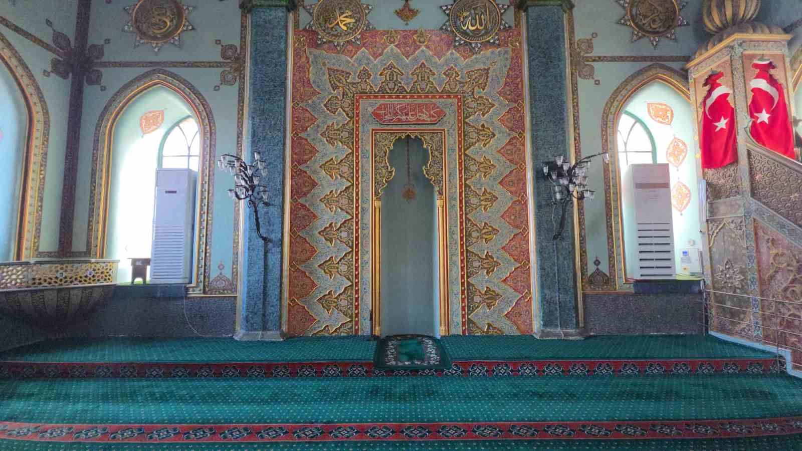 kutahyanin saheseri yesil camii 11 L3iNdUbs