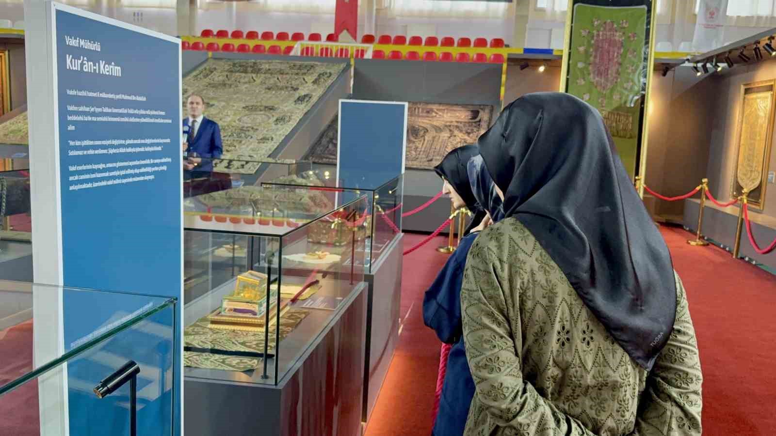 kutsal emanetler tokatta yogun ilgi gordu 3 6qAfK7PI