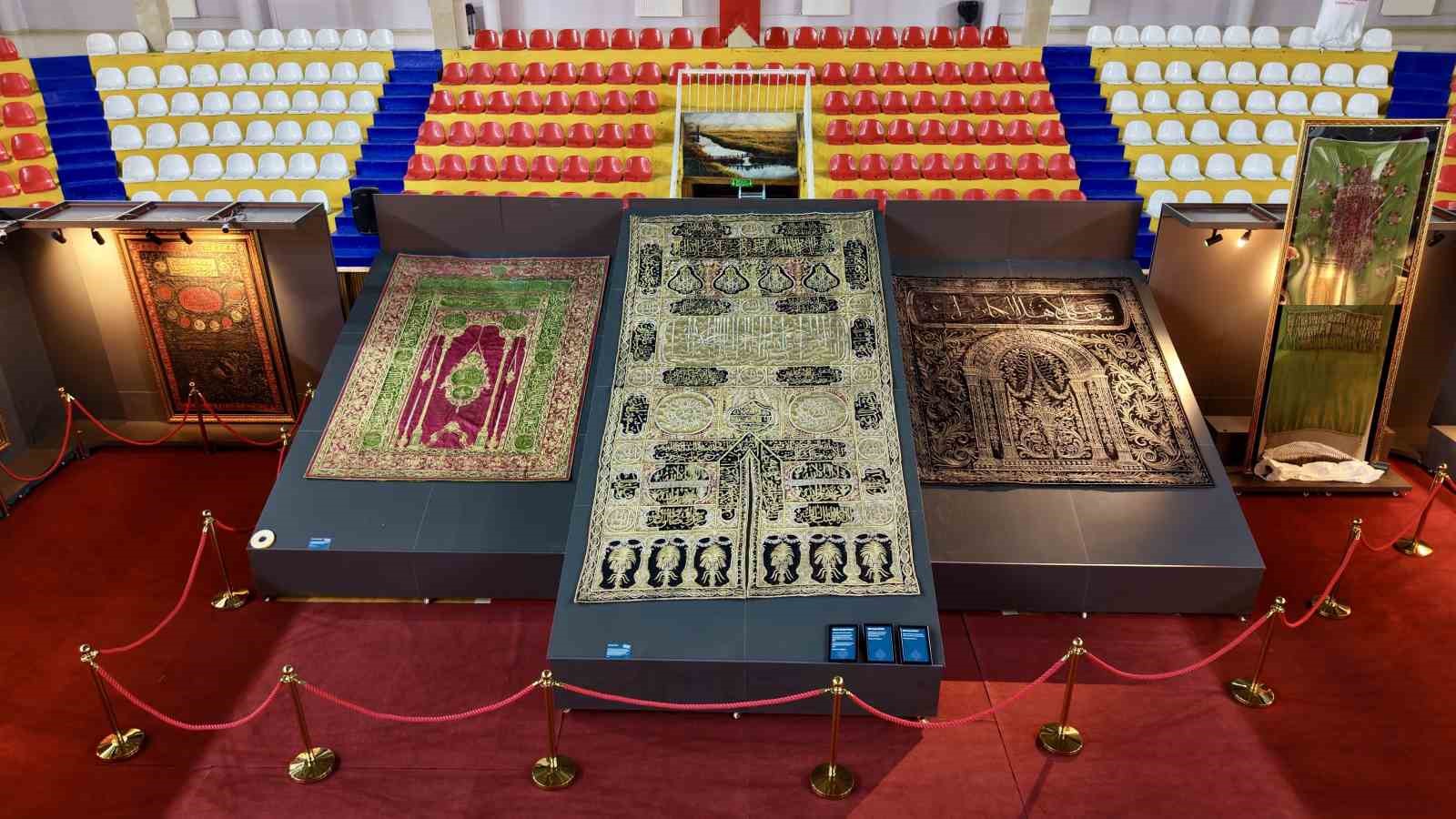 kutsal emanetler tokatta yogun ilgi gordu 9 WW98UGfQ