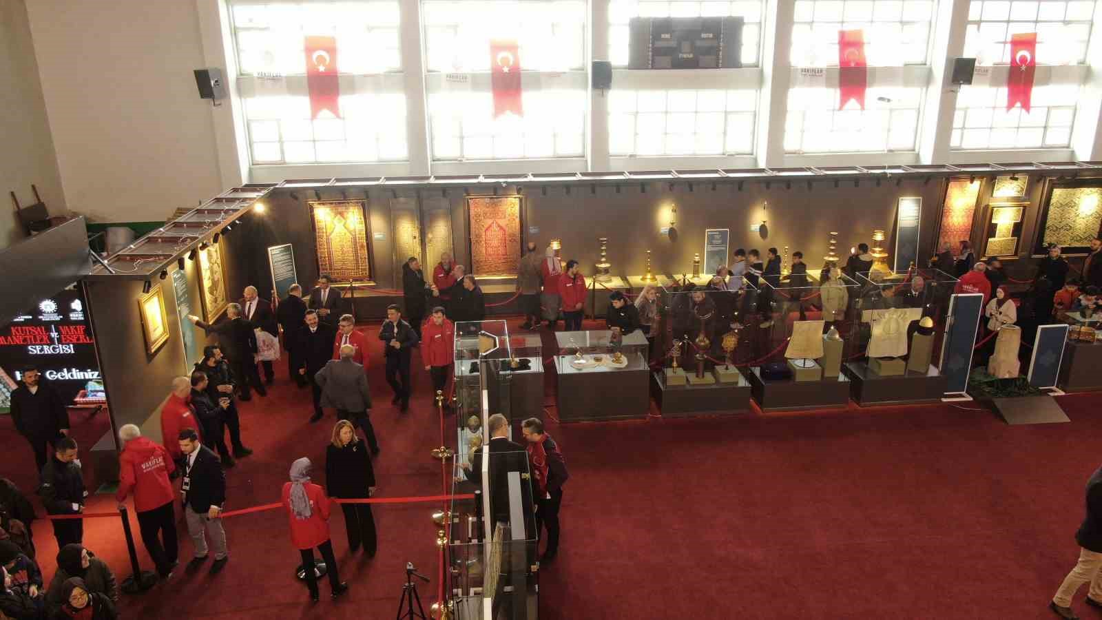 kutsal emanetlere kastamonuda yogun ilgi 2 aPOSpSlG
