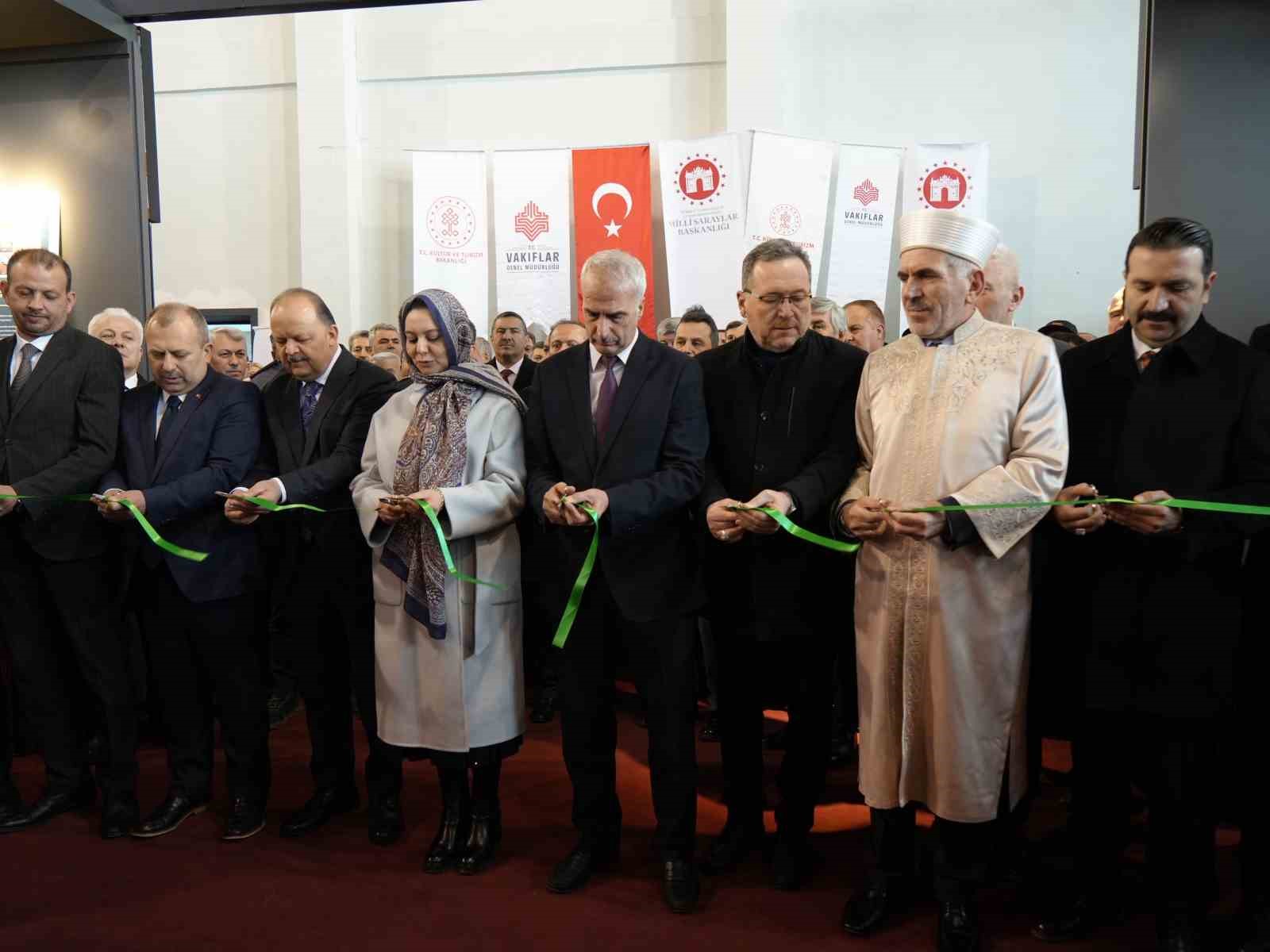 kutsal emanetlere kastamonuda yogun ilgi 9