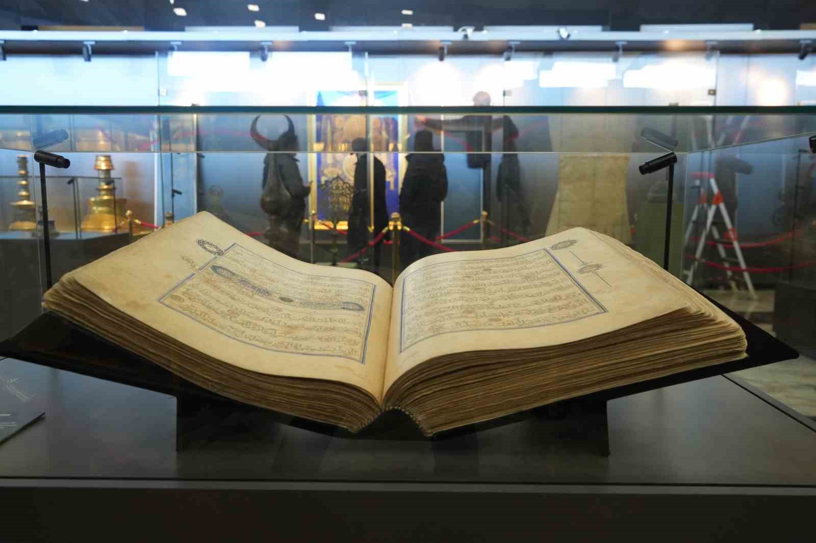 kutsal emanetlerin anadolu yolculugu erzurumdan basladi 1 QfM3kCL1