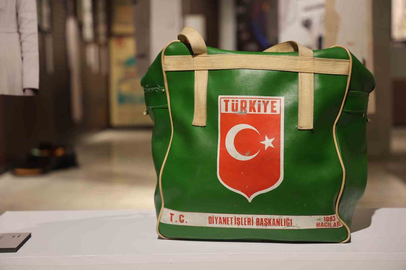 kutsal topraklara uzanan yolculugun hatiralari konyada sergileniyor 7 IkSGl6Rd