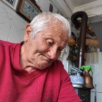 kutukten-sadece-bir-keser-ile-urettikleri-hobisi-oldu-EBccmpK5.jpg