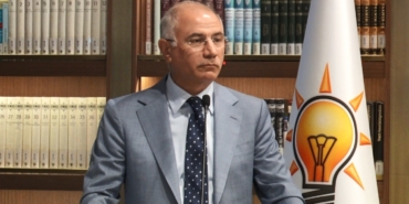 kutuphane-sohbetlerinde-erdem-beyazit-yad-edildi-hZHj1flx.jpg