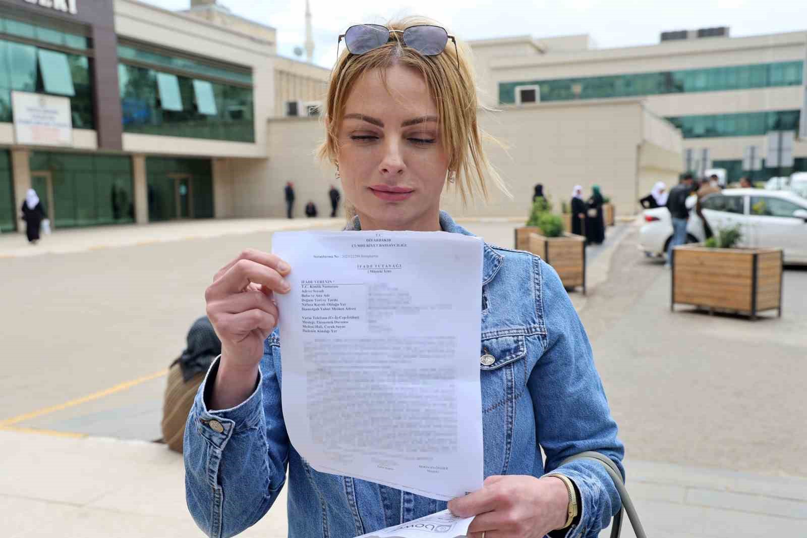 Kuyumcu IBAN’ı üzerinden ’bıçak parası’ alan genel cerrah, üniversitedeki görevine döndü 5 kuyumcu ibani uzerinden bicak parasi alan genel cerrah universitedeki gorevine dondu 1 ebq4lYH2