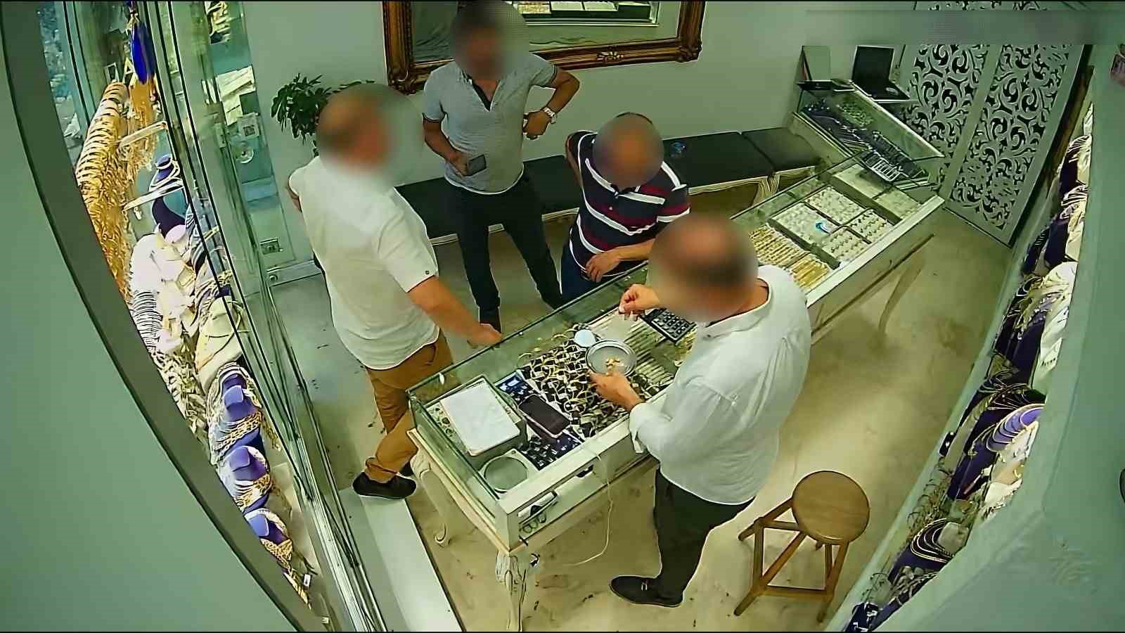 kuyumculara sahte altin dis satan suphelilere polisten gulen yuz operasyonu 0 XbGzZ2ik
