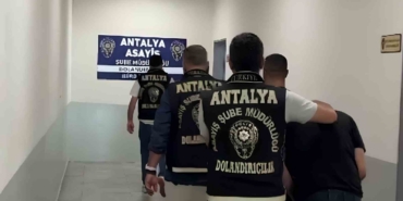 kuyumculara-sahte-altin-dis-satan-suphelilere-polisten-gulen-yuz-operasyonu-2REv9agz.jpg