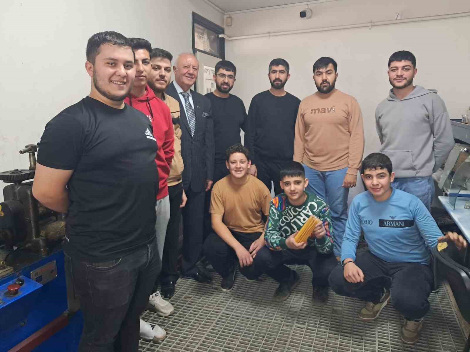 kuyumculuk meslegi yeni nesille bulusuyor 5 5I7XVr5u