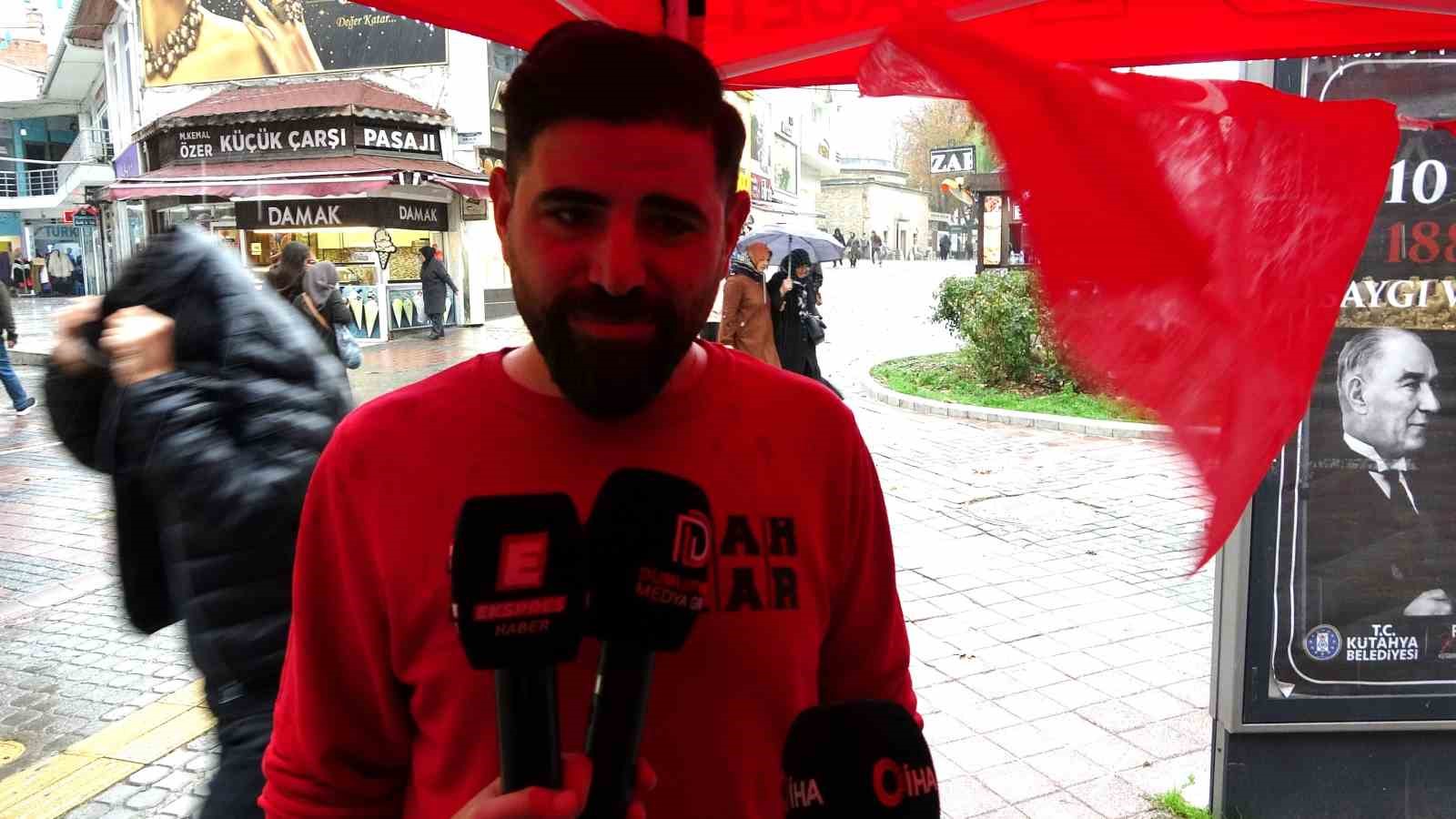 kuyumcunun yanlislikla fazladan yaptigi odemeyi iade etti 1 QFl1FKM3