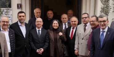 kuzey-ege-zeytinyagi-lisansli-depoculukta-tarihi-adim-ilk-imzalar-atildi-vOp36cSh.jpg
