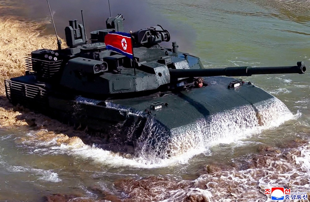 kuzey korede tank birliklerinin katilimiyla taktik saldiri tatbikati 11 RIa2dqEK