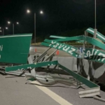 kuzey-marmara-otoyolunda-kamyonun-acilan-damperi-tabelaya-carpti-kapanan-yol-trafige-acildi-a4bnrLi2.jpg