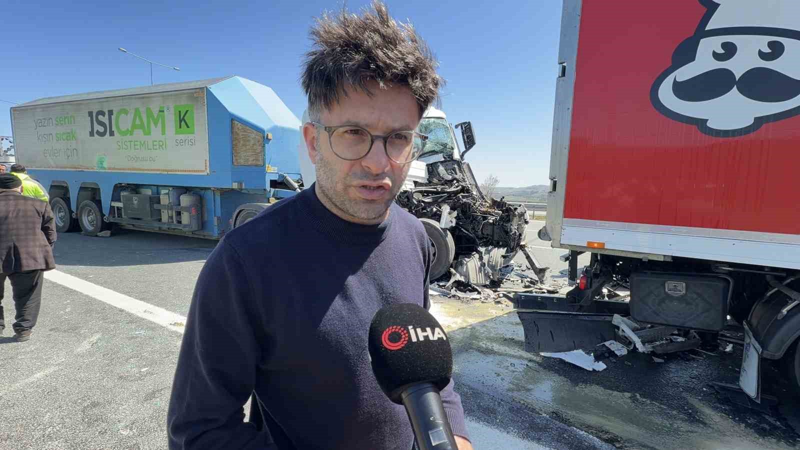 kuzey marmara otoyolunda zincirleme kaza 1 yarali 4 E9wBvGQZ