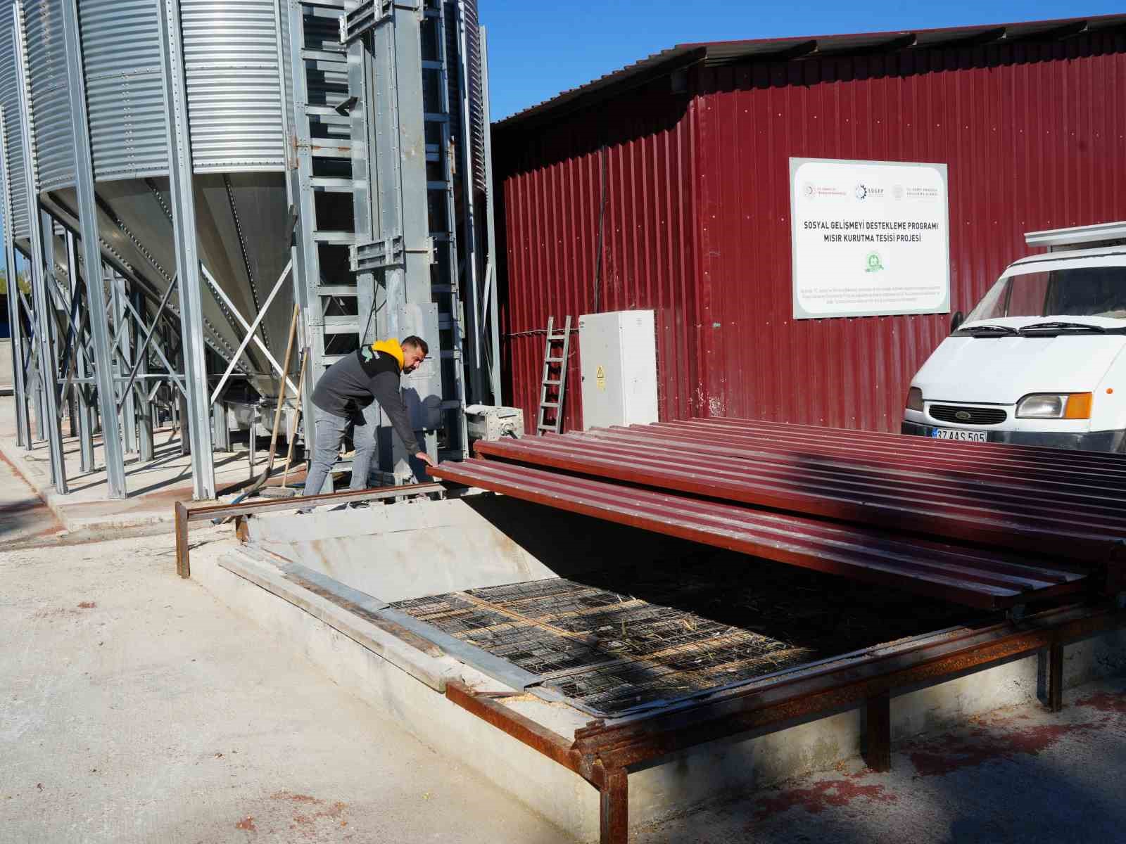 kuzkanin destegiyle kurulan misir kurutma tesisi ile ciftciler urunlerini degerinde satabilecek 3 WqMFfYeQ