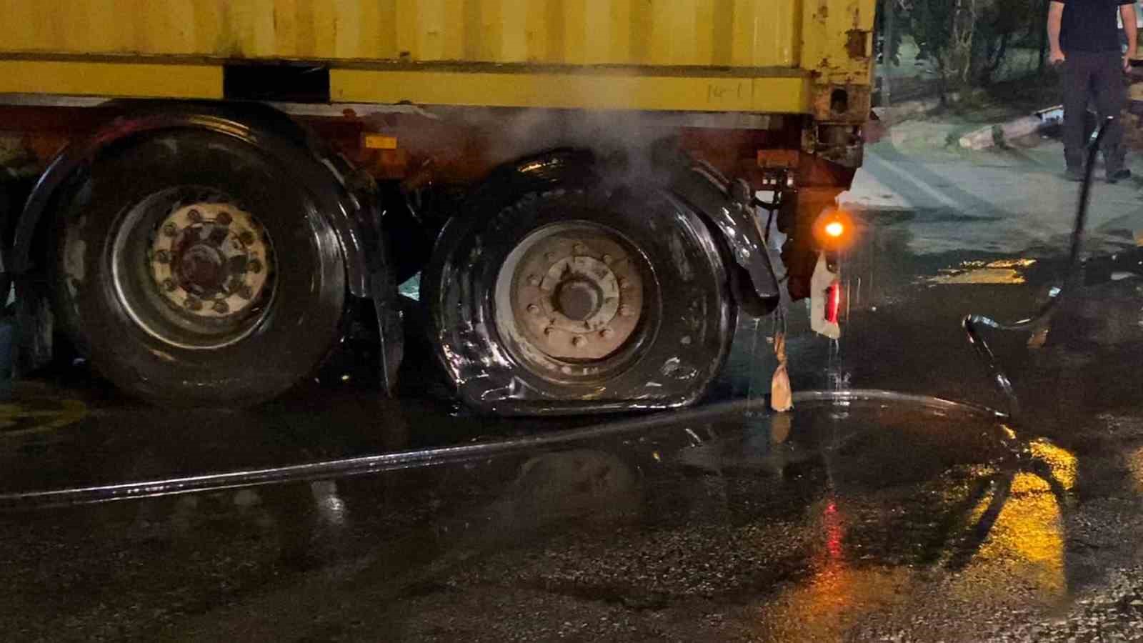 lastik sebebiyle yanan tiri 10 kilometre surup itfaiyeye yetistirdi 0 d9XSTOUD