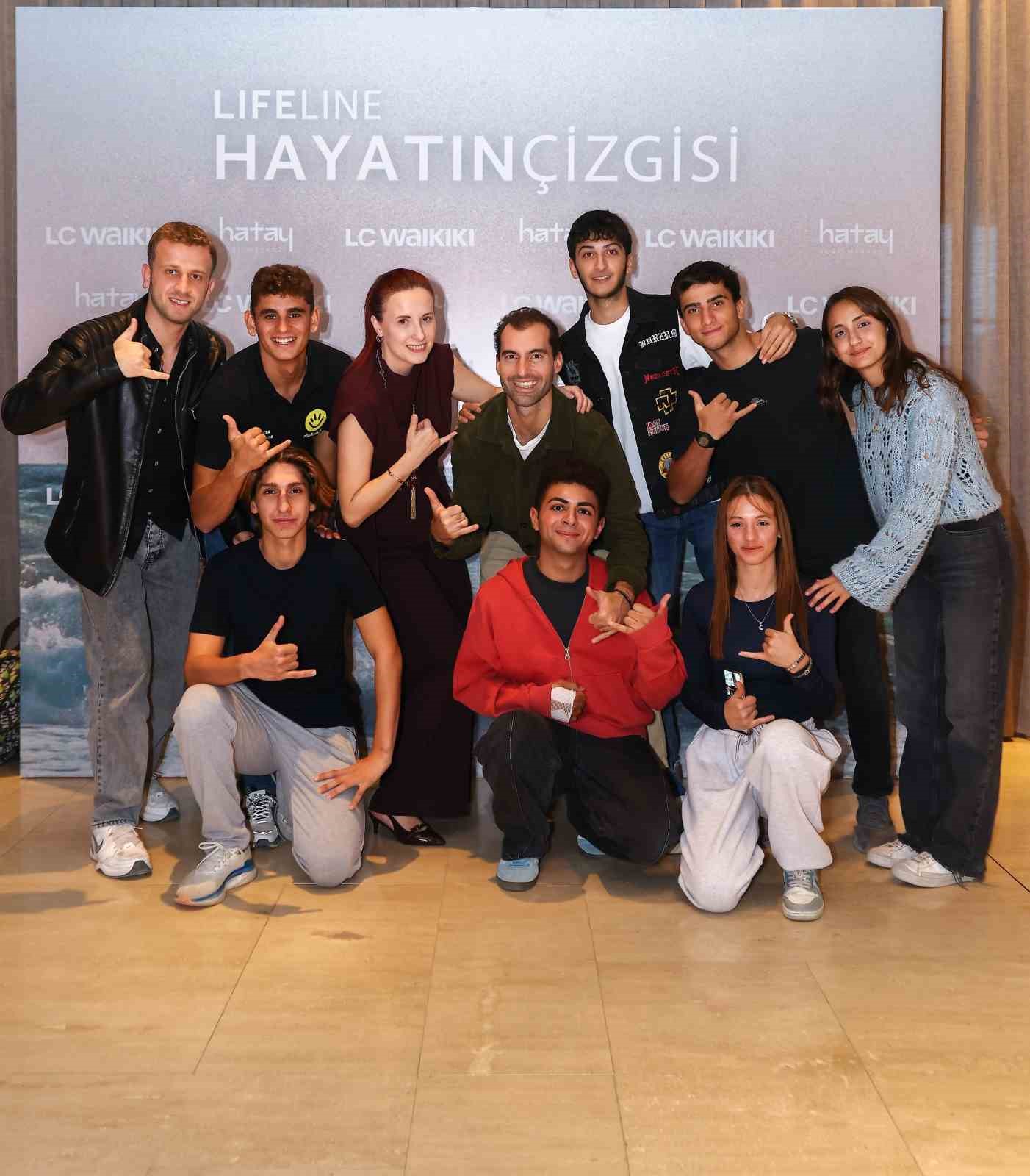 lc waikiki hatay sorf merkezi ile gencleri denizin iyilestirici gucuyle bulusturuyor 1 714RFbgL